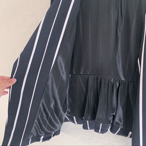 Sequin Hearts black white stripe blazer - Picture 6 of 7